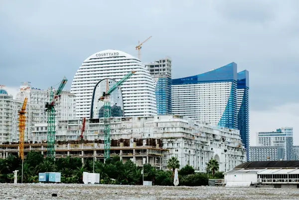 Imóveis na Planta vs Prontos em SC: O Que Vale Mais em 2026?