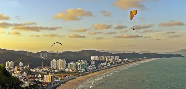 Praia Brava de Itajaí: O Bairro Mais Exclusivo do Litoral Norte de SC